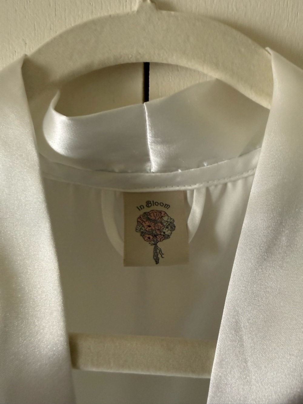White Satin 'The Bride' Embroidered Robe In Bloom bridal wedding getting ready - Picture 5 of 8